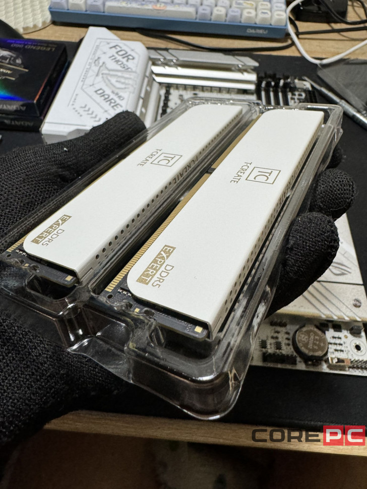 Оперативная память 64 Gb 6400 MHz Team Group T-CREATE Expert White (CTCWD564G6400HC34BDC01)