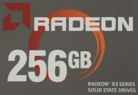 Твердотельный накопитель AMD 256 Gb Radeon R3 (R3SL0256G2)