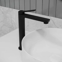 Смеситель для раковины Iddis PARBL01i01, рычажное управление, цвет черный матовый