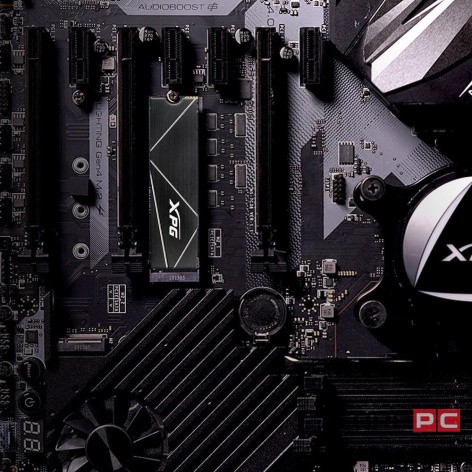 Твердотельный накопитель ADATA XPG 8000 Gb (AGAMMIXS70B-8000G-CS)