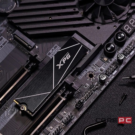Твердотельный накопитель ADATA XPG 8000 Gb (AGAMMIXS70B-8000G-CS)